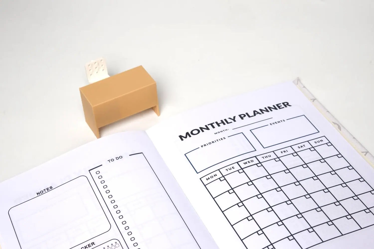 Minimalistyczny planner treningowy - efektywne zapiski