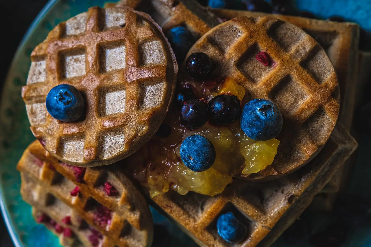 Bezglutenowe wafle z mąki ryżowej - przepis na chrupiące śniadanie