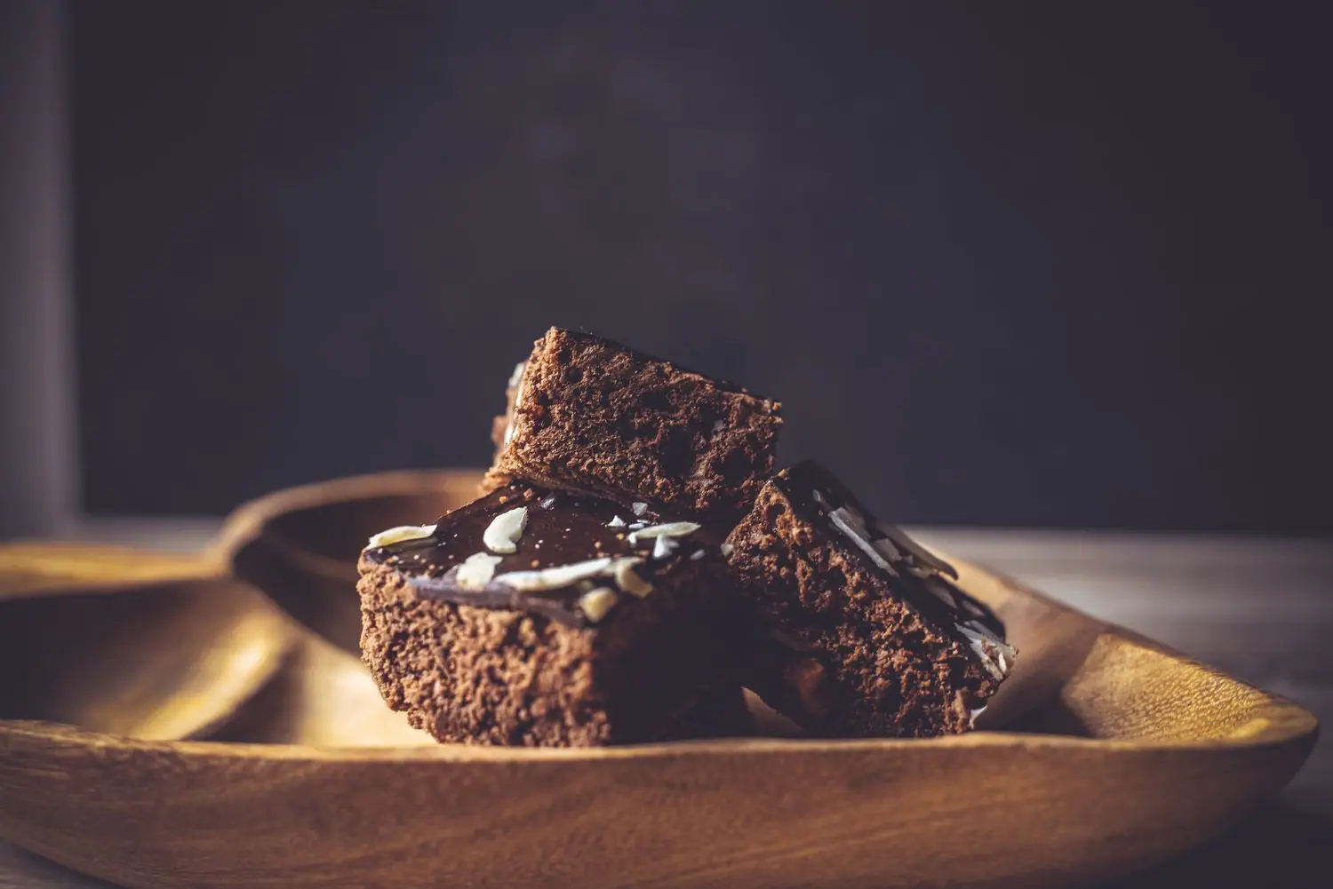 Fit brownie z fasoli czarnej - przepis na czekoladowy deser