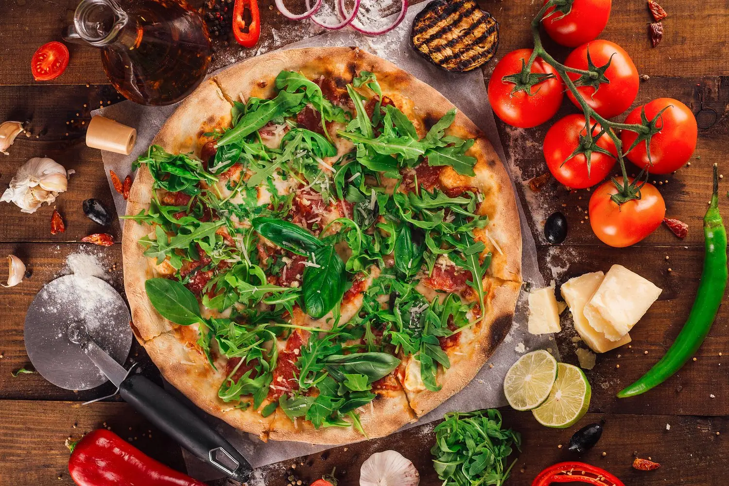 Fit pizza na spodzie z batata - przepis na zdrową kolację